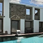 Casa Dos Poços