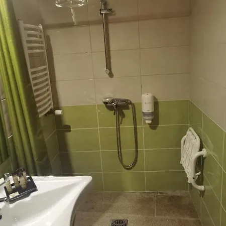 Casa Dos Pocos Konukevi 4*