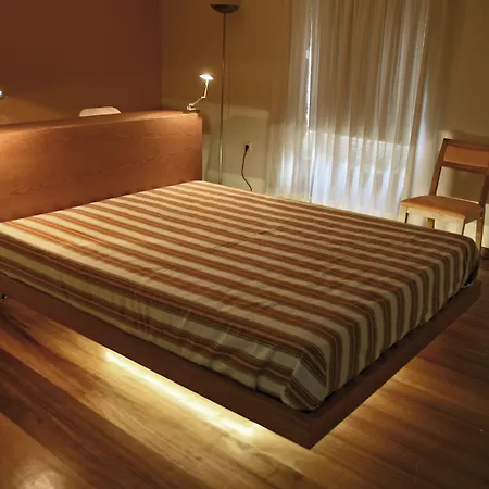 Casa Dos Pocos Pensionat 4*