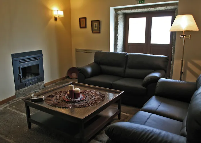 ゲストハウス Casa Dos Pocos Vilar Torpim