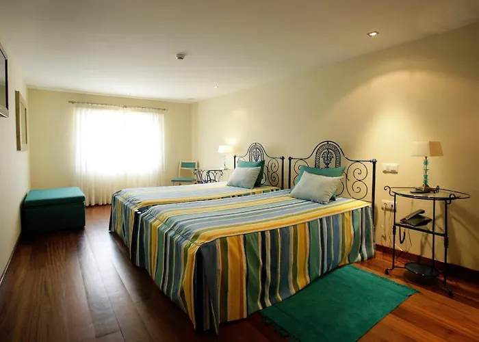 Casa Dos Pocos Pensionat 4*